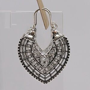 Vintage Boho Hollow Ancient U-Shaped Dangle Earrings